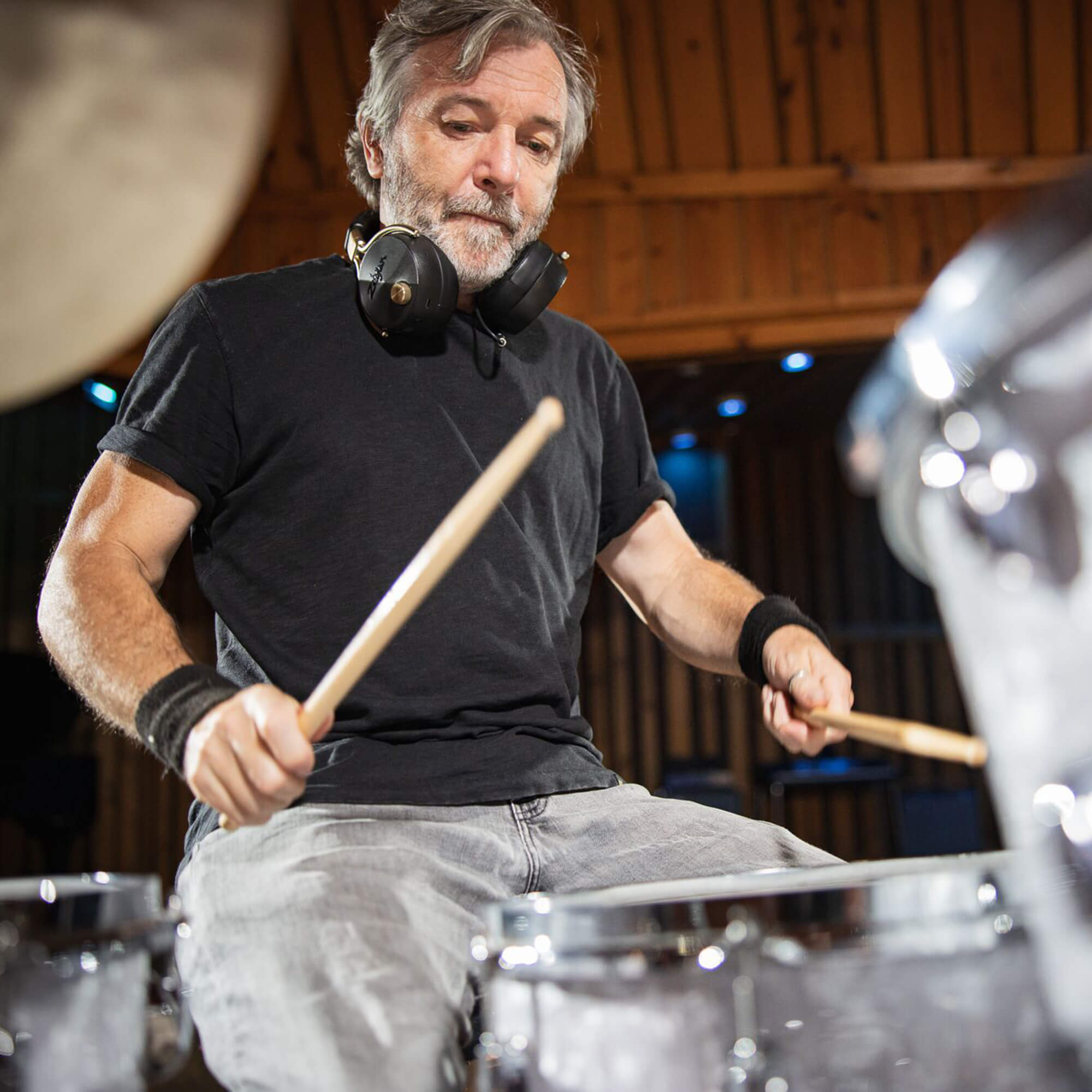 vic-firth-ash-soan-signature-5a-drumsticks-doubleglaze image 8