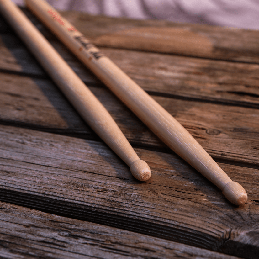 vic-firth-american-classic-55a-drumsticks-hickory image 8