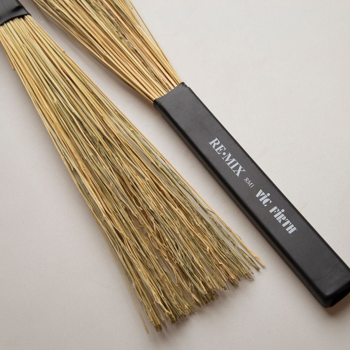 vic-firth-re-mix-broomcorn-brushes-besen image 7