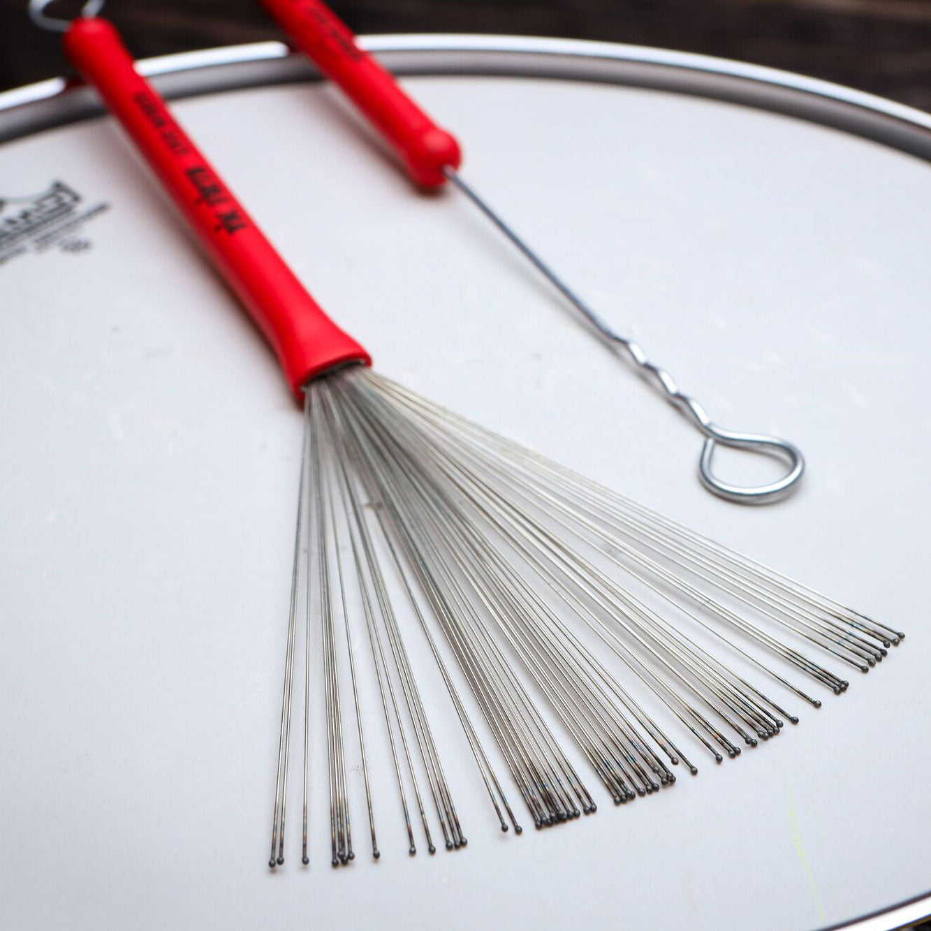 vic-firth-live-wires-retractable-brushes-mit-kugelspitze image 7
