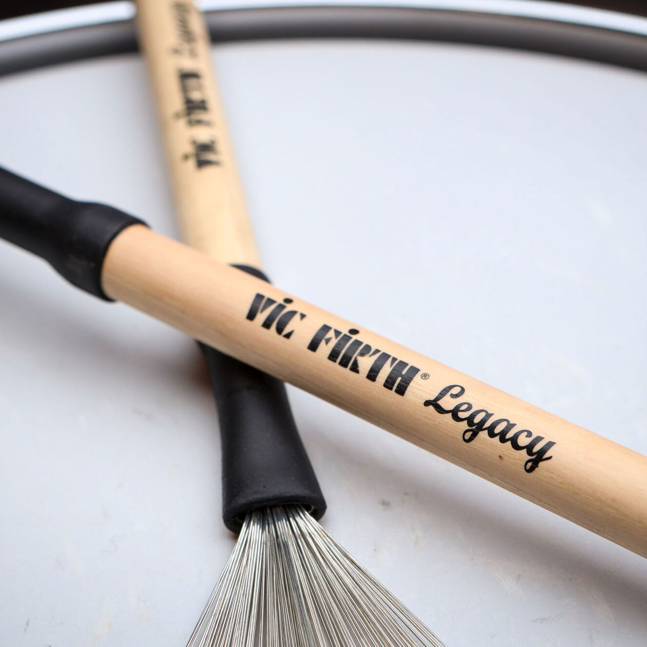 vic-firth-legacy-brushes-retractable-drahtbesen-holzgriff image 5