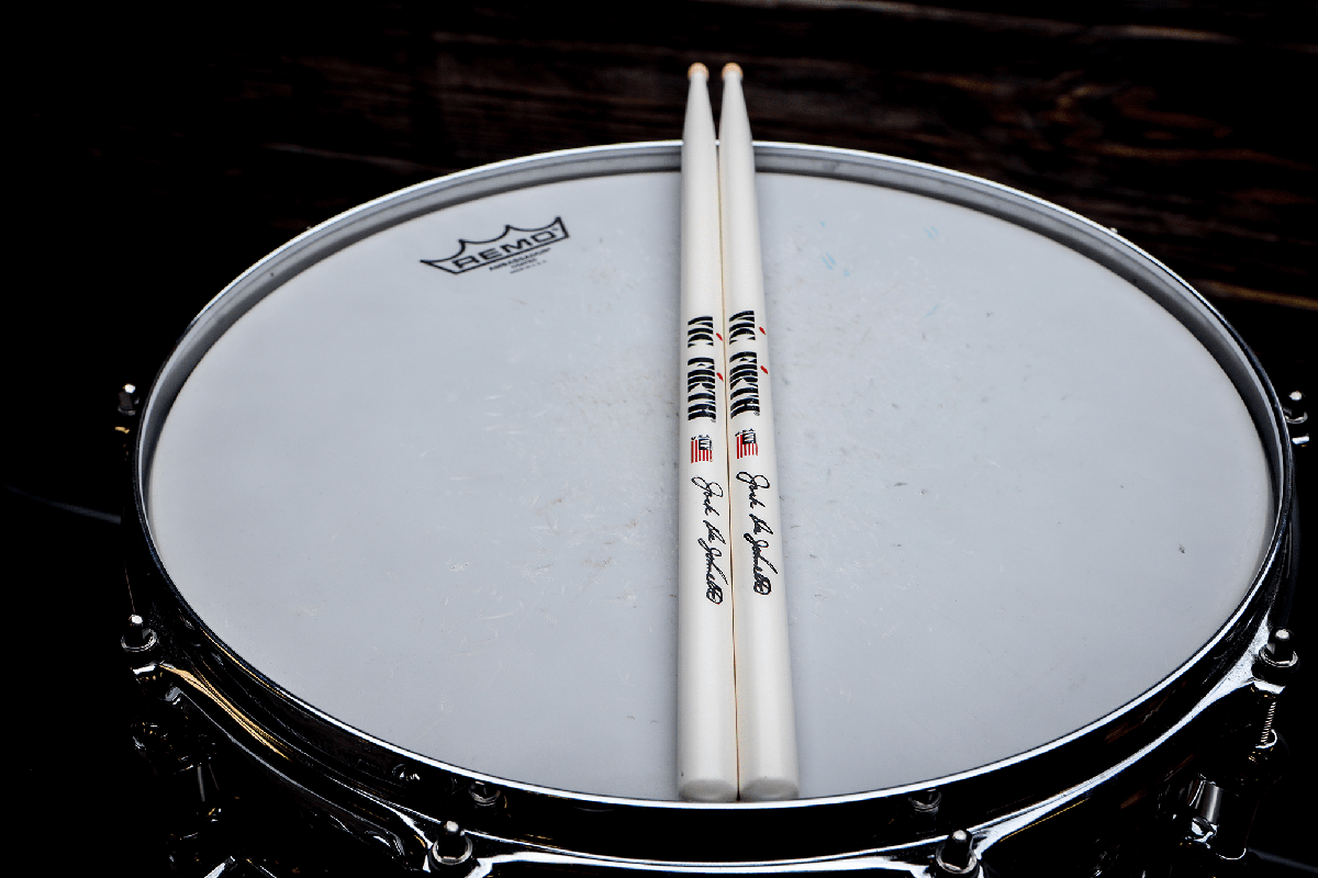 vic-firth-signature-jack-dejohnette-drumsticks-hickory image 7
